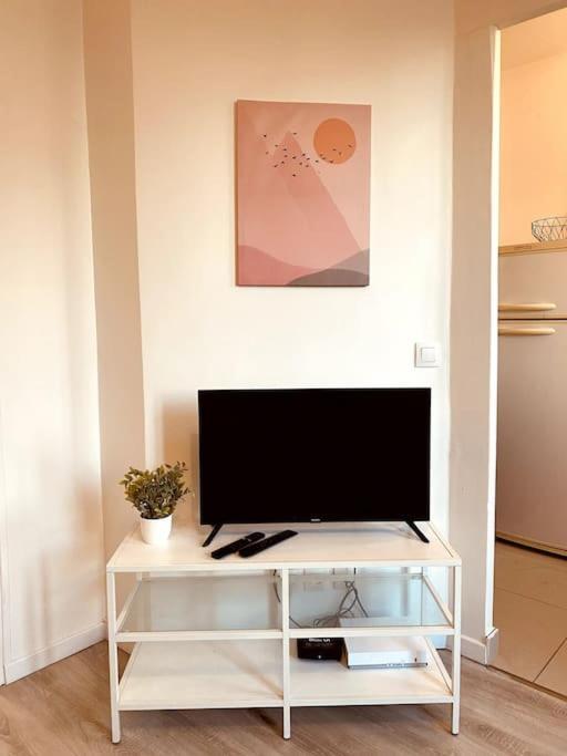 Proche Paris-Calme-Wifi-Netflix Lägenhet Villejuif Exteriör bild